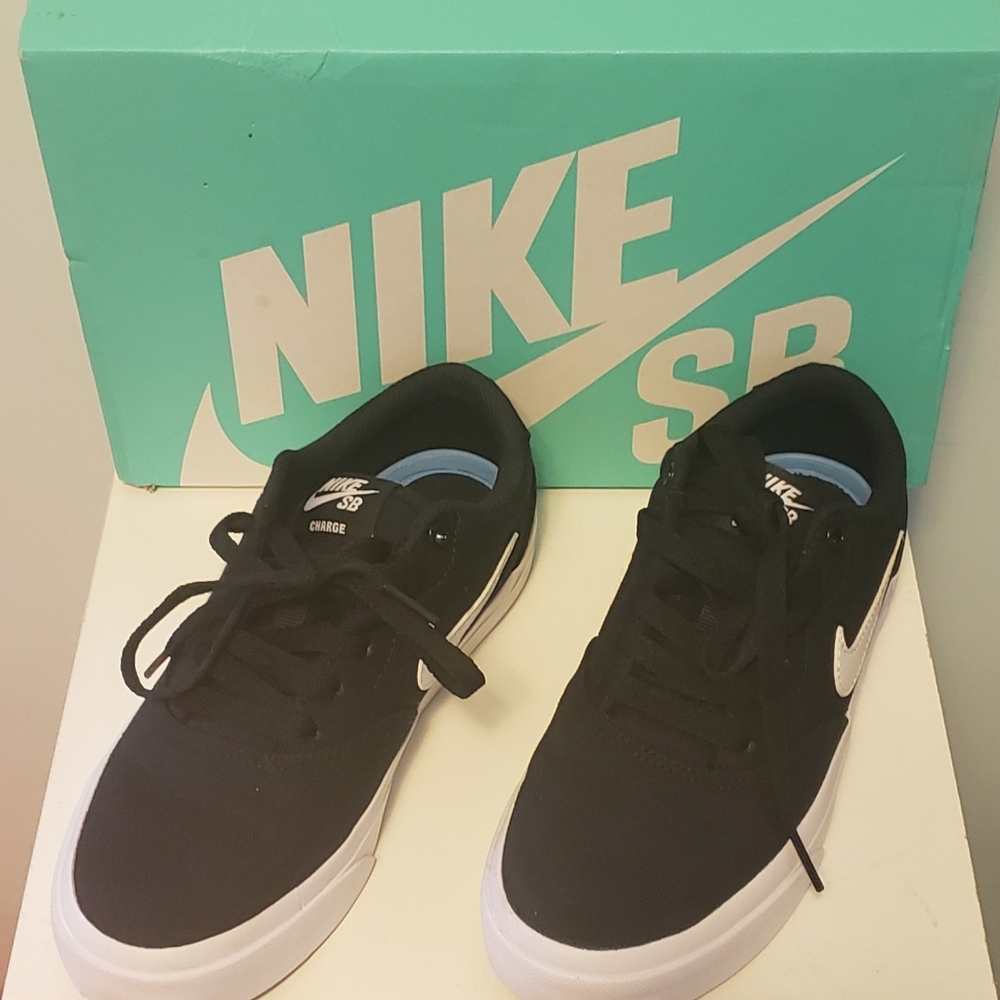 Kids Nike SB Charge CNVS